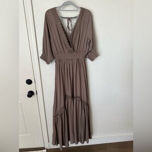 Never been worn Olive Green Maxi Dress Size Medium from Everyday Chic Boutique
